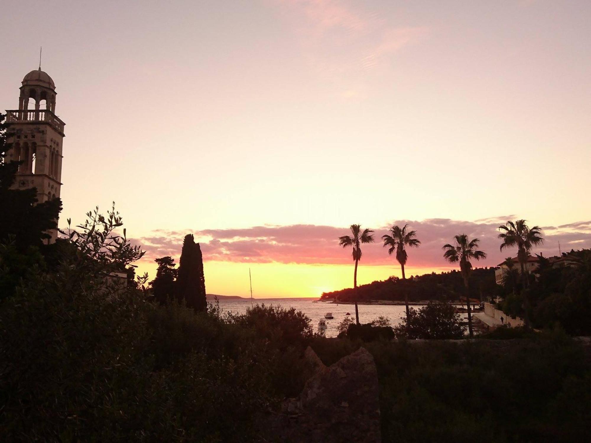 Apartments Grgo Đảo Hvar Ngoại thất bức ảnh