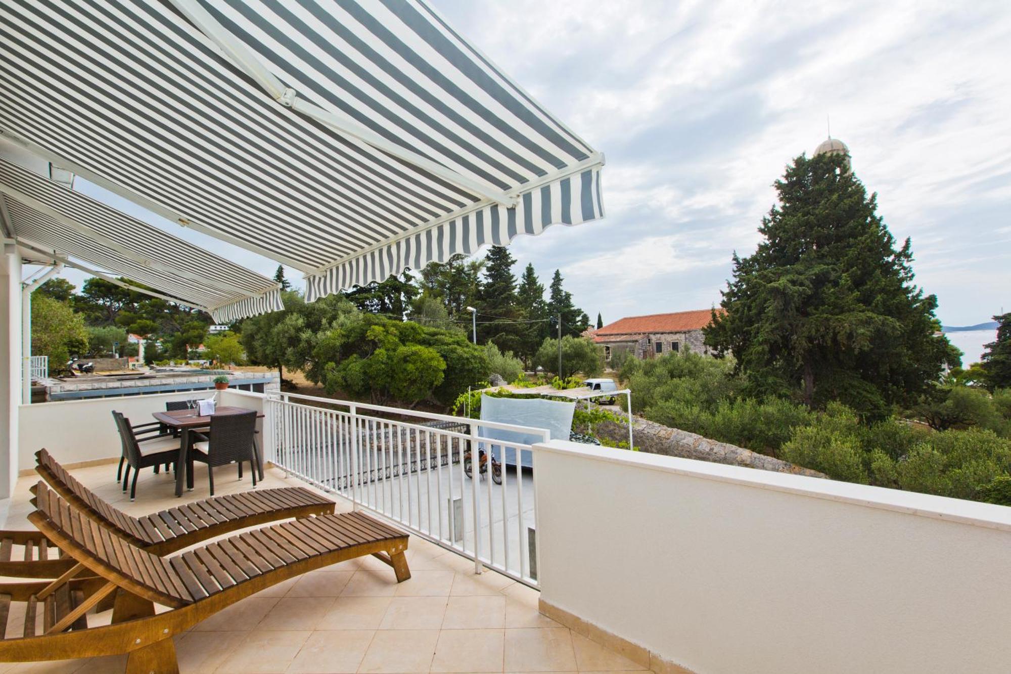 Apartments Grgo Đảo Hvar Ngoại thất bức ảnh